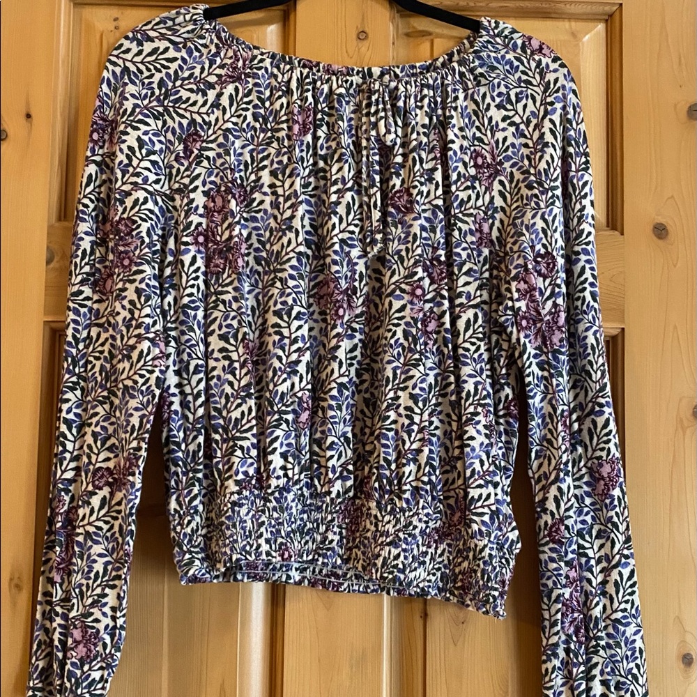 Lucky Brand soft stretch long sleeve shirt.